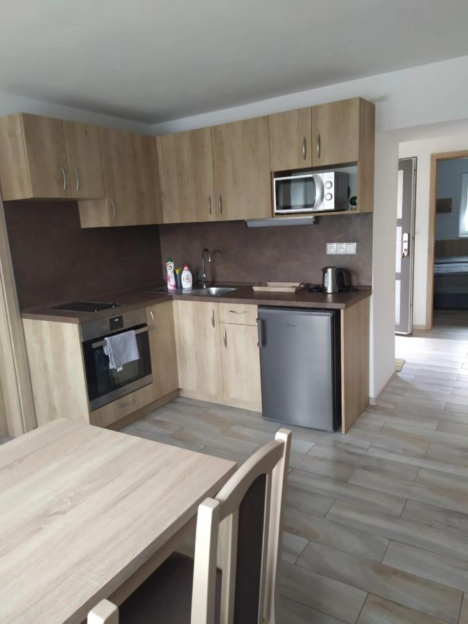 Ubytovani Na Statku Racice Luaran gambar